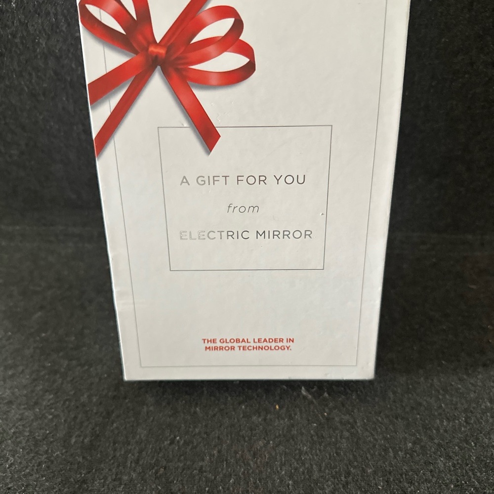 Electric mirror